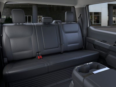 2026 Ford Chassis Cab F-550® LARIAT®