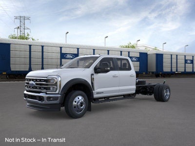 2026 Ford Chassis Cab F-550® LARIAT®