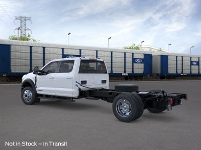 2026 Ford Chassis Cab F-550® LARIAT®