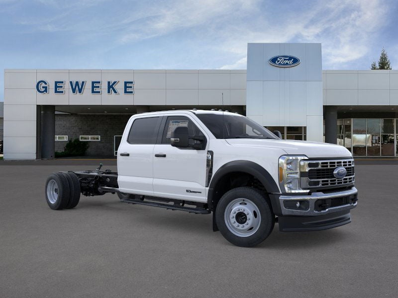 2025 Ford Chassis Cab F-550® XL