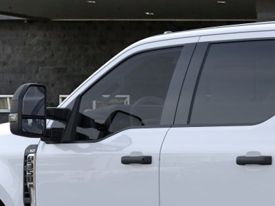 2026 Ford Chassis Cab F-350® XLT