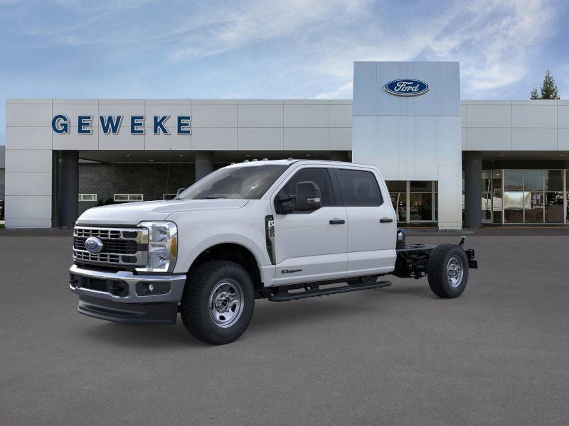 2026 Ford Chassis Cab F-350® XL