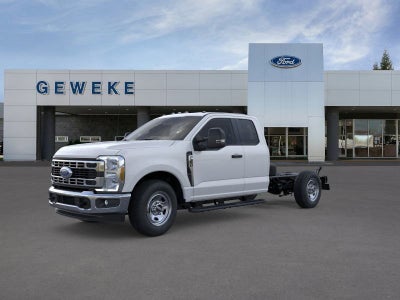 2025 Ford Chassis Cab F-350® XL