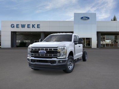 2025 Ford Chassis Cab F-350® XL