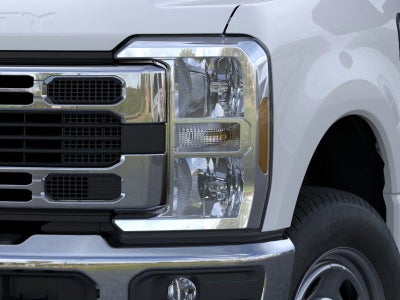 2025 Ford Chassis Cab F-350® XL