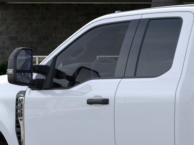 2025 Ford Chassis Cab F-350® XL