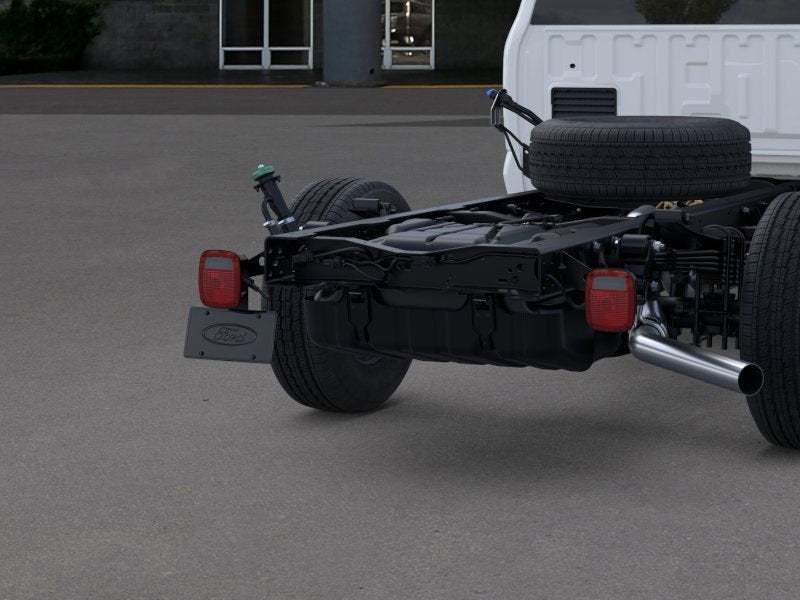 2025 Ford Chassis Cab F-350® XL
