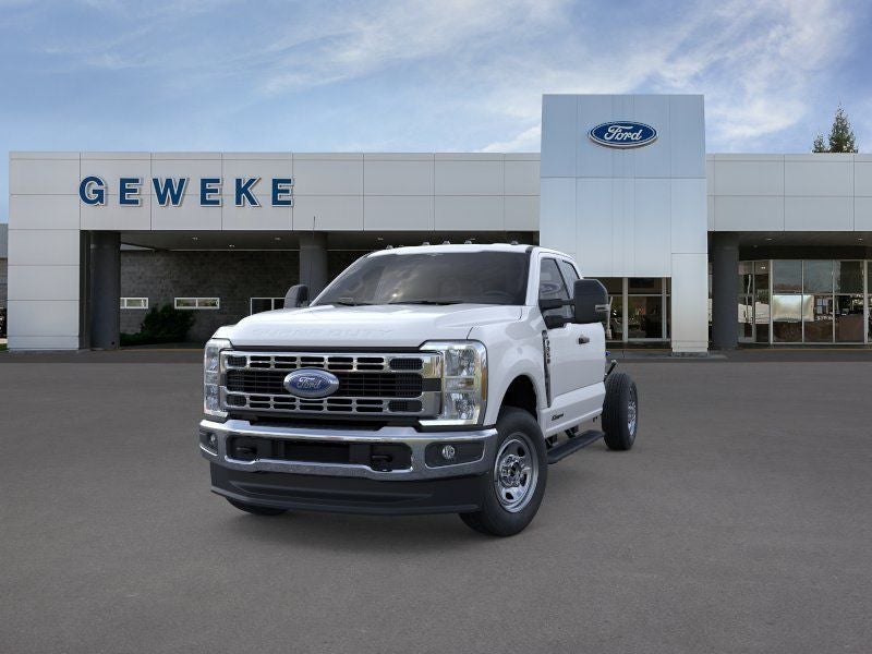 2026 Ford Chassis Cab F-350® XL