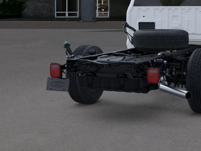2025 Ford Chassis Cab F-350® XL