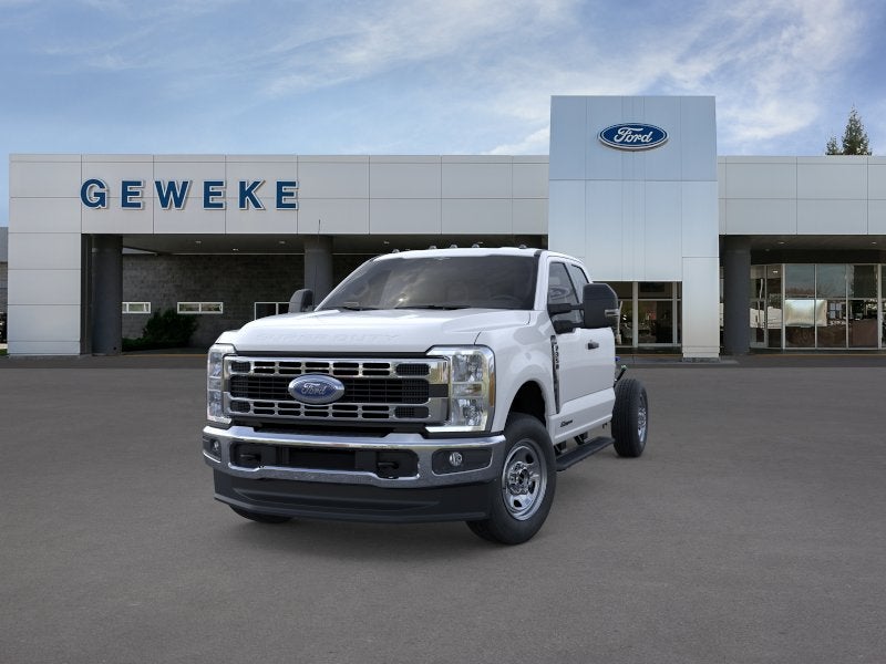 2026 Ford Chassis Cab F-350® XL