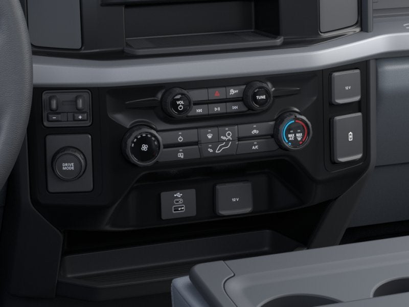 2025 Ford Chassis Cab F-550® XL