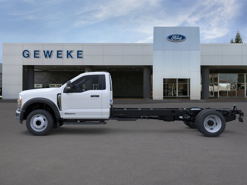 2025 Ford Chassis Cab F-550® XL