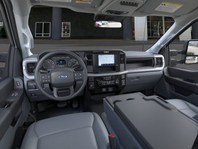 2025 Ford Chassis Cab F-550® XL