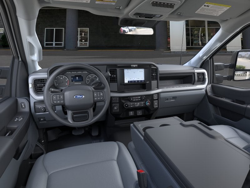 2025 Ford Chassis Cab F-550® XL