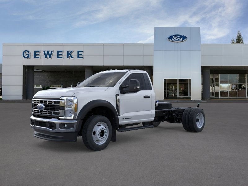 2025 Ford Chassis Cab F-550® XL