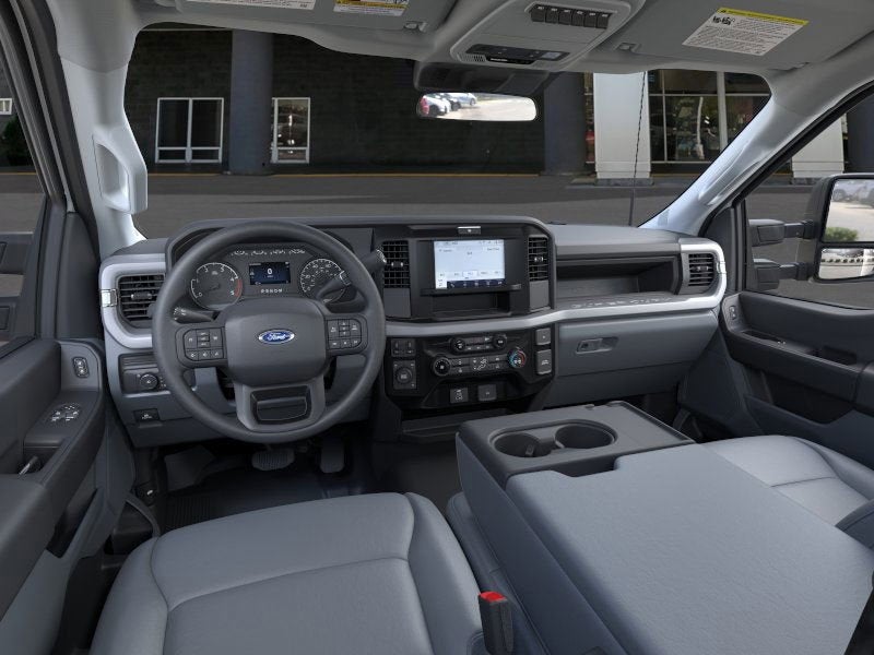 2025 Ford Chassis Cab F-550® XL