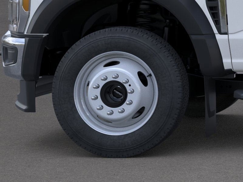 2025 Ford Chassis Cab F-550® XL