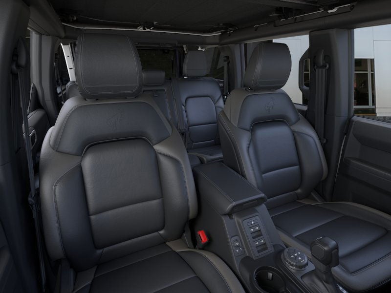 2025 Ford Bronco Outer Banks®