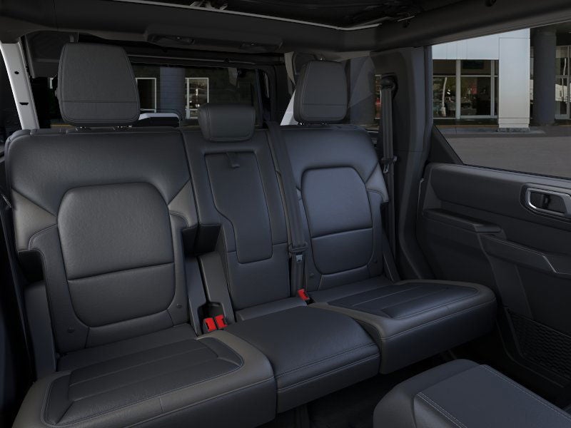 2025 Ford Bronco Outer Banks®