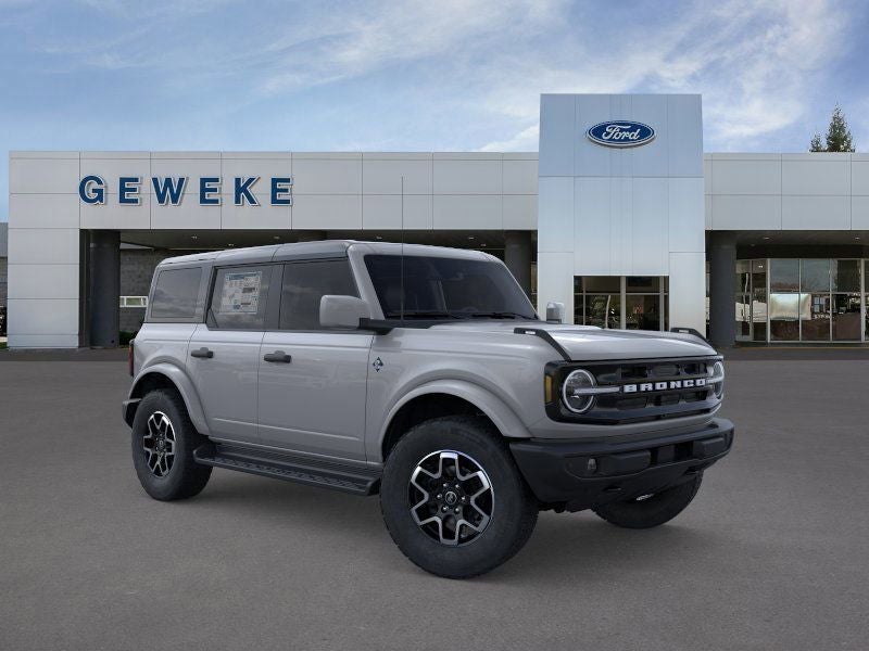2026 Ford Bronco Outer Banks®