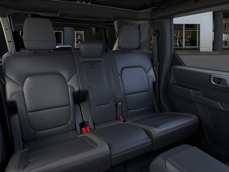 2025 Ford Bronco Outer Banks®