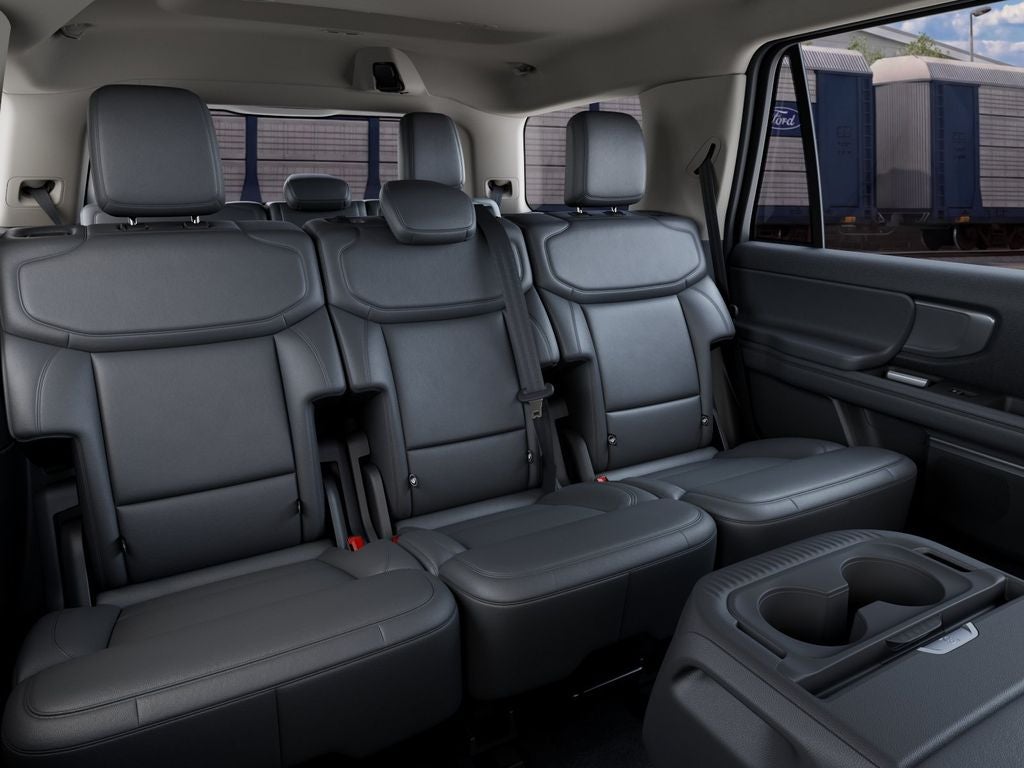 2027 Ford Expedition Active
