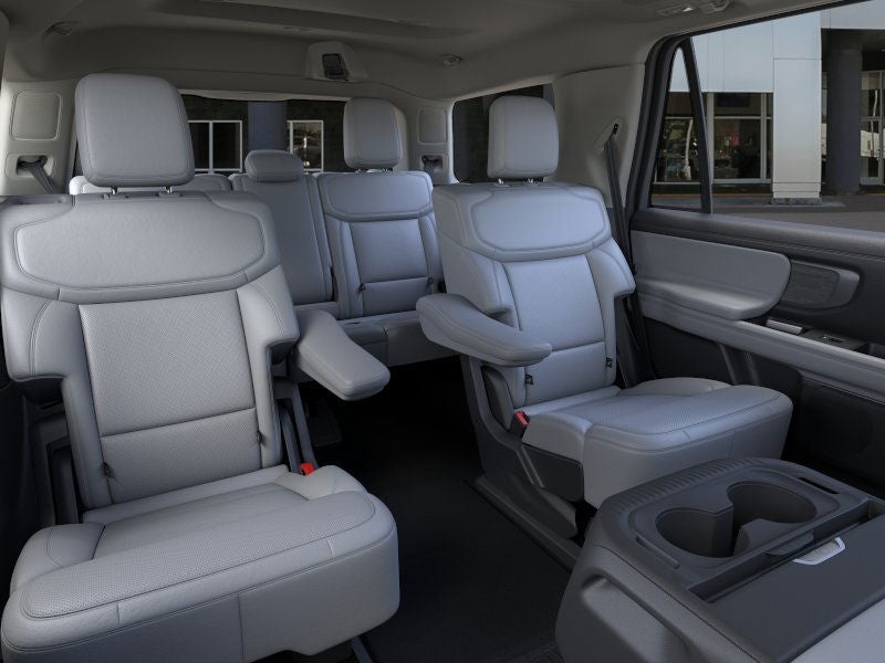 2026 Ford Expedition Platinum®