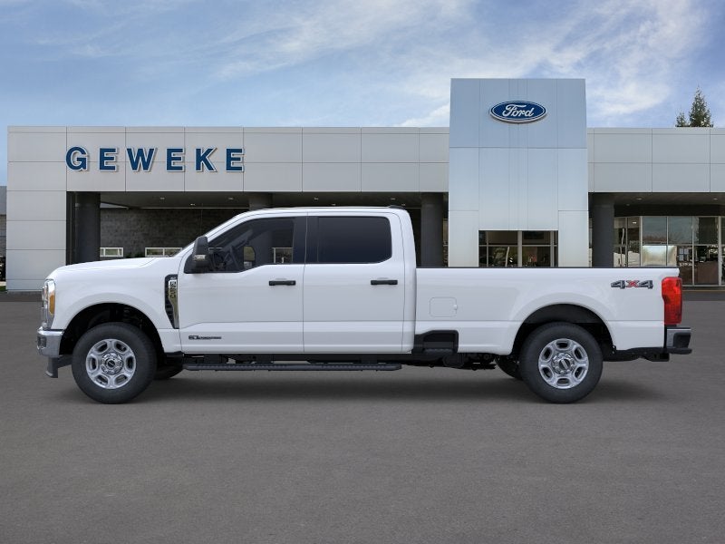 2026 Ford Super Duty F-250® XLT