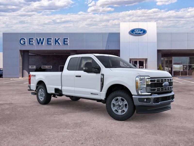 2026 Ford Super Duty F-250® XLT