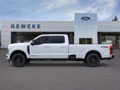 2025 Ford Super Duty F-350® Lariat®