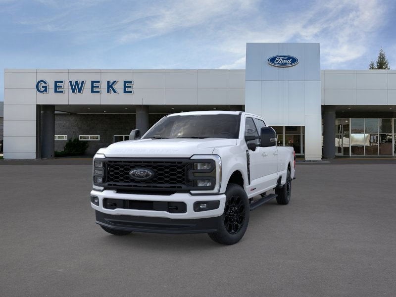 2025 Ford Super Duty F-350® Lariat®