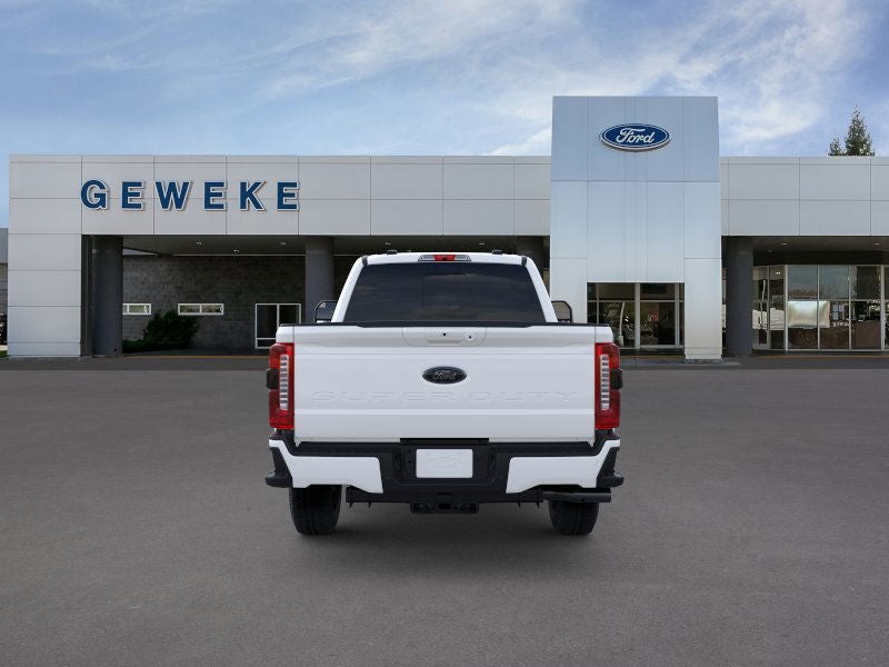 2025 Ford Super Duty F-350® Lariat®