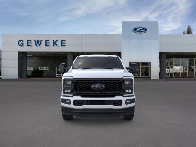 2025 Ford Super Duty F-350® Lariat®