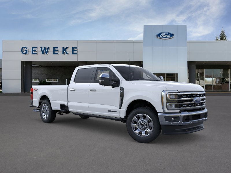 2026 Ford Super Duty F-350® Lariat®