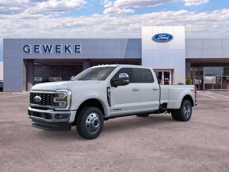 2026 Ford Super Duty F-450® Lariat®
