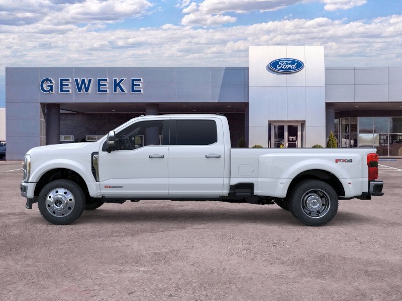 2026 Ford Super Duty F-450® Lariat®