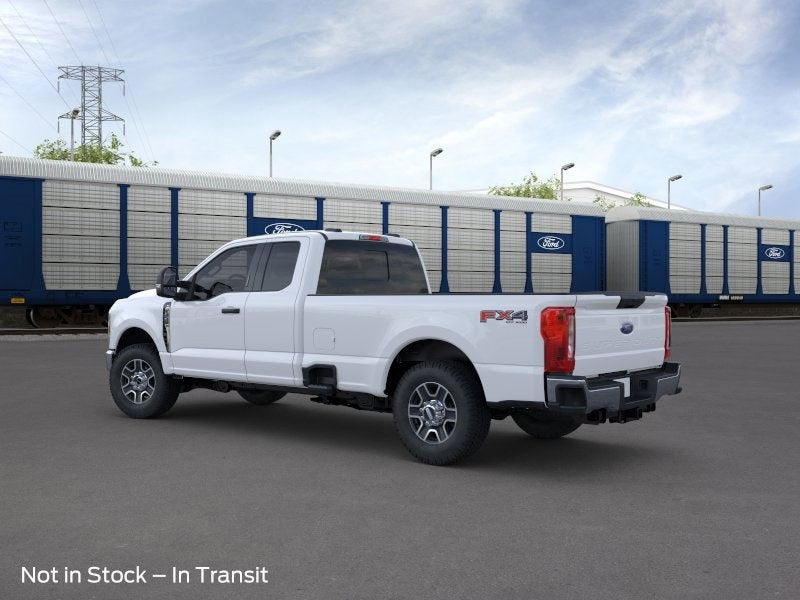 2025 Ford Super Duty F-350® XLT