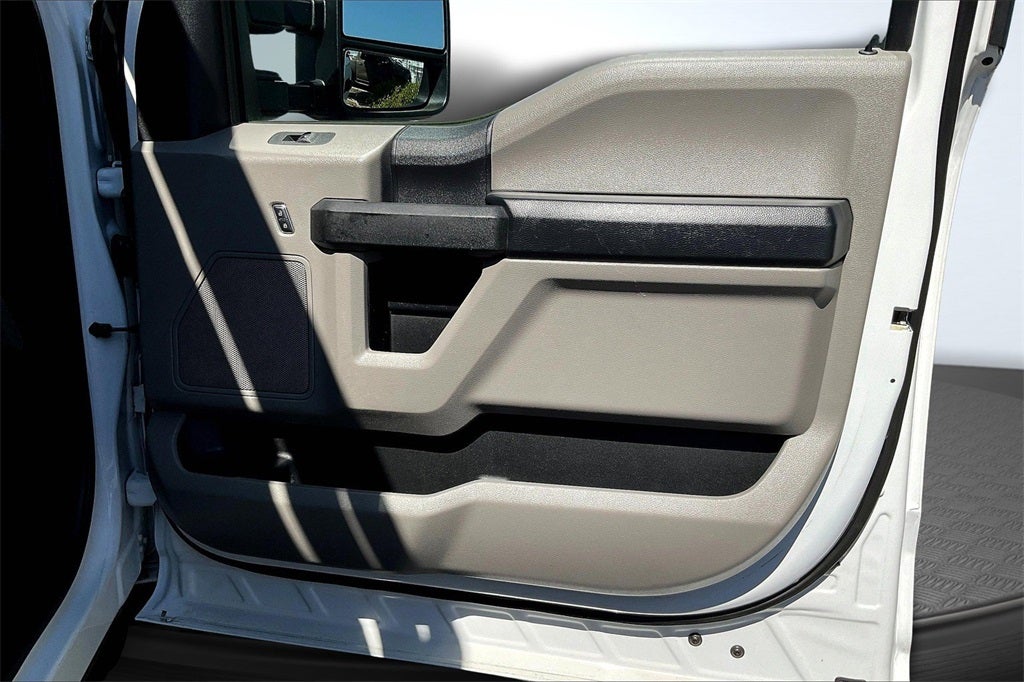 2017 Ford F-350SD XL DRW