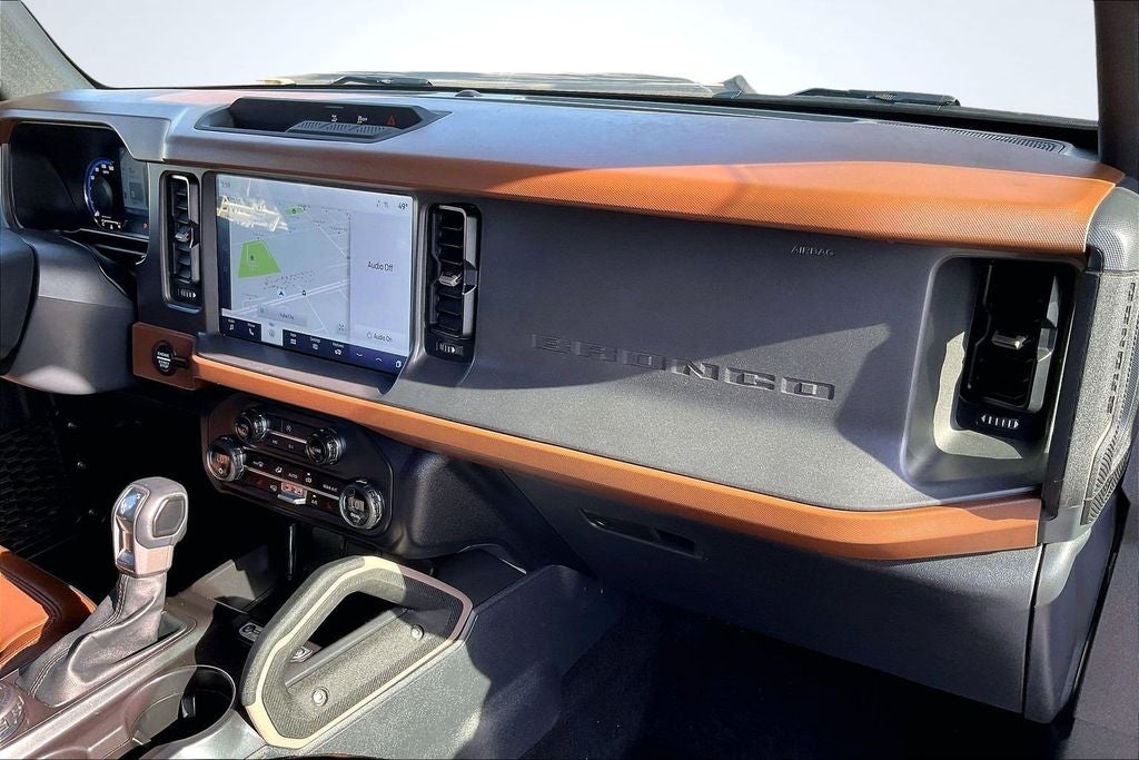 2024 Ford Bronco Outer Banks