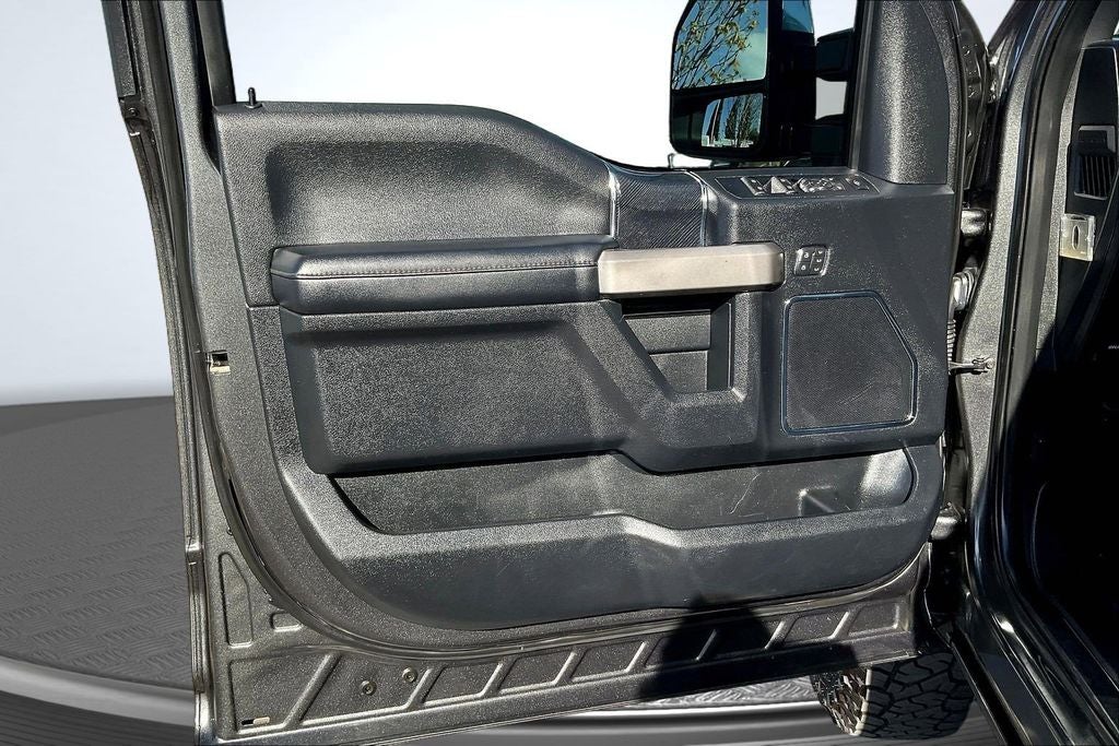 2020 Ford F-250SD Platinum