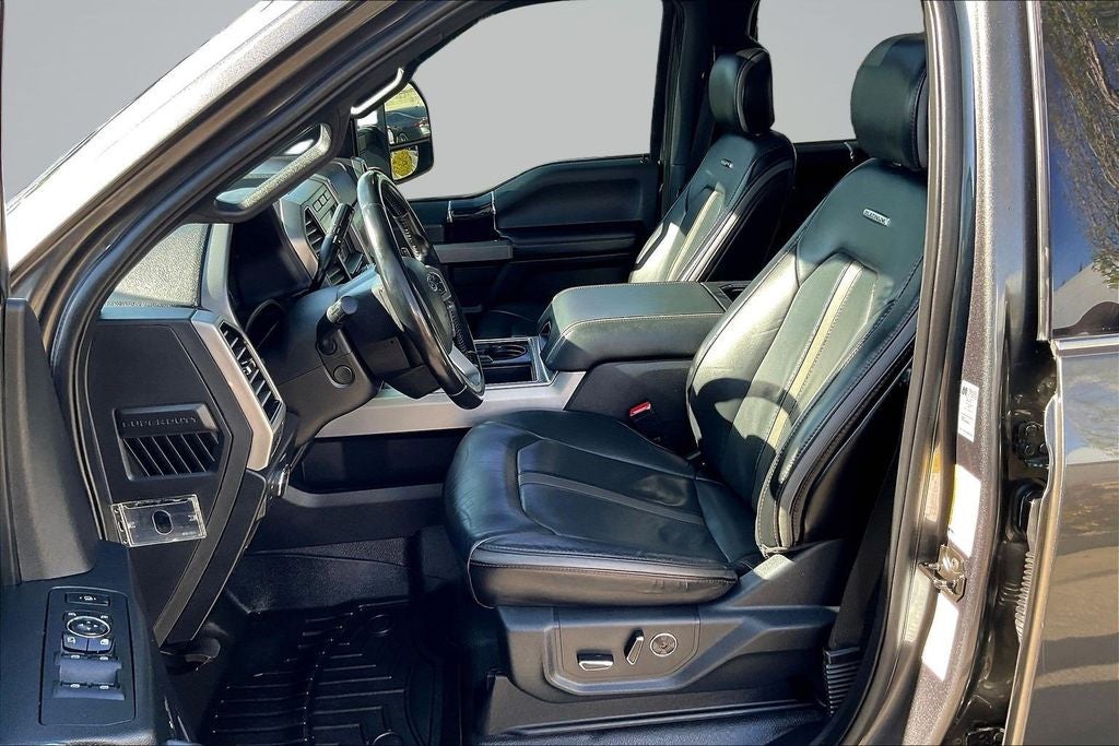 2020 Ford F-250SD Platinum