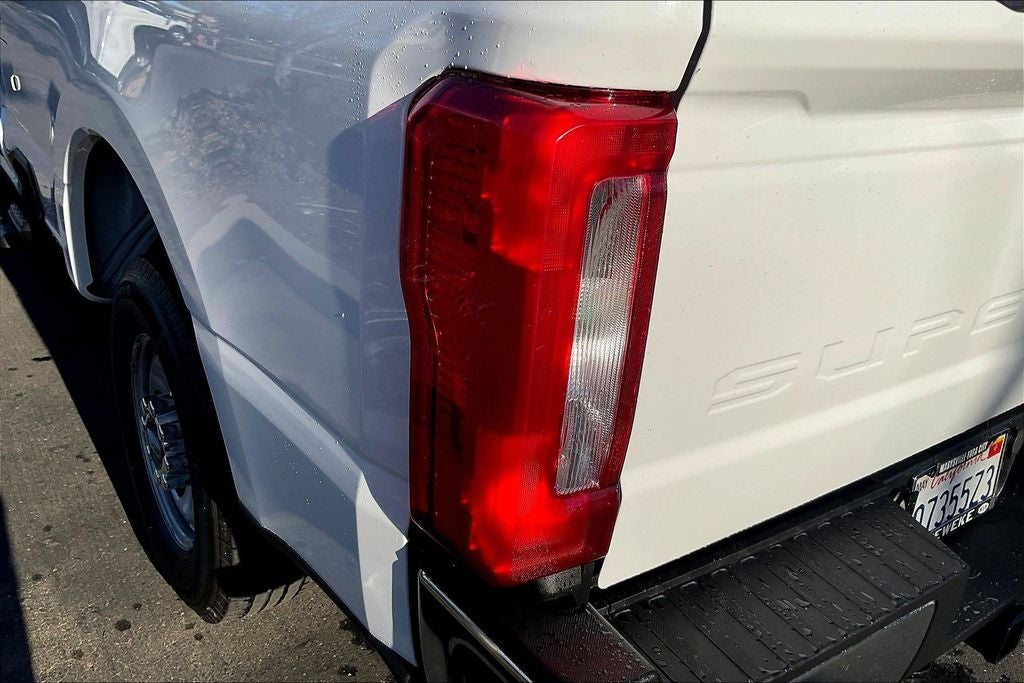 2023 Ford F-350SD XL