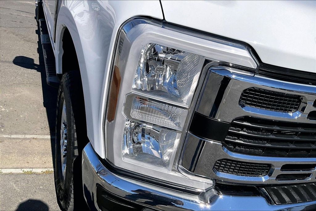 2024 Ford F-350SD XLT