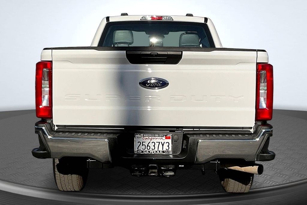 2023 Ford F-350SD XL