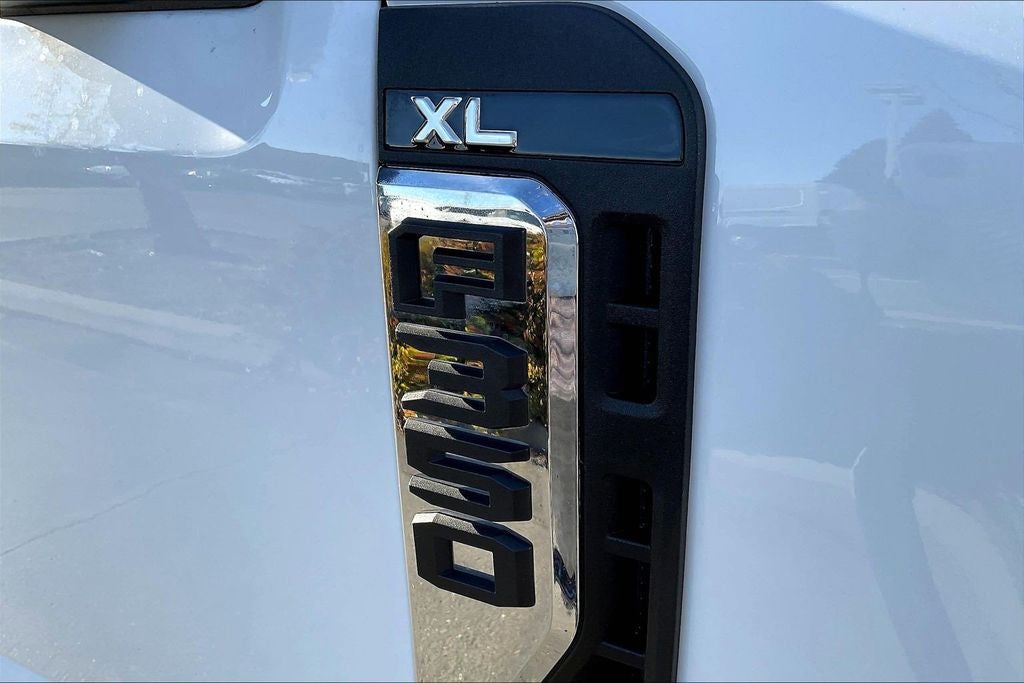 2023 Ford F-350SD XL