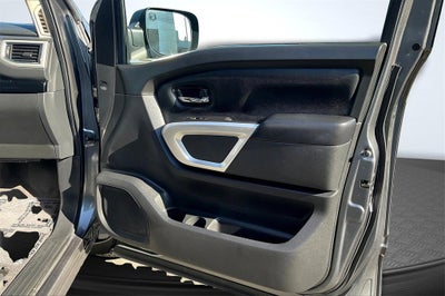 2021 Nissan Titan SV