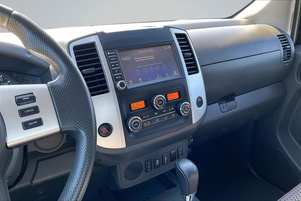 2021 Nissan Frontier SV