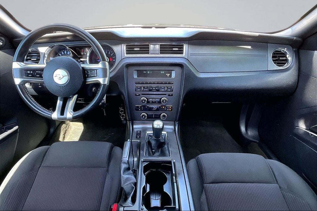 2014 Ford Mustang V6