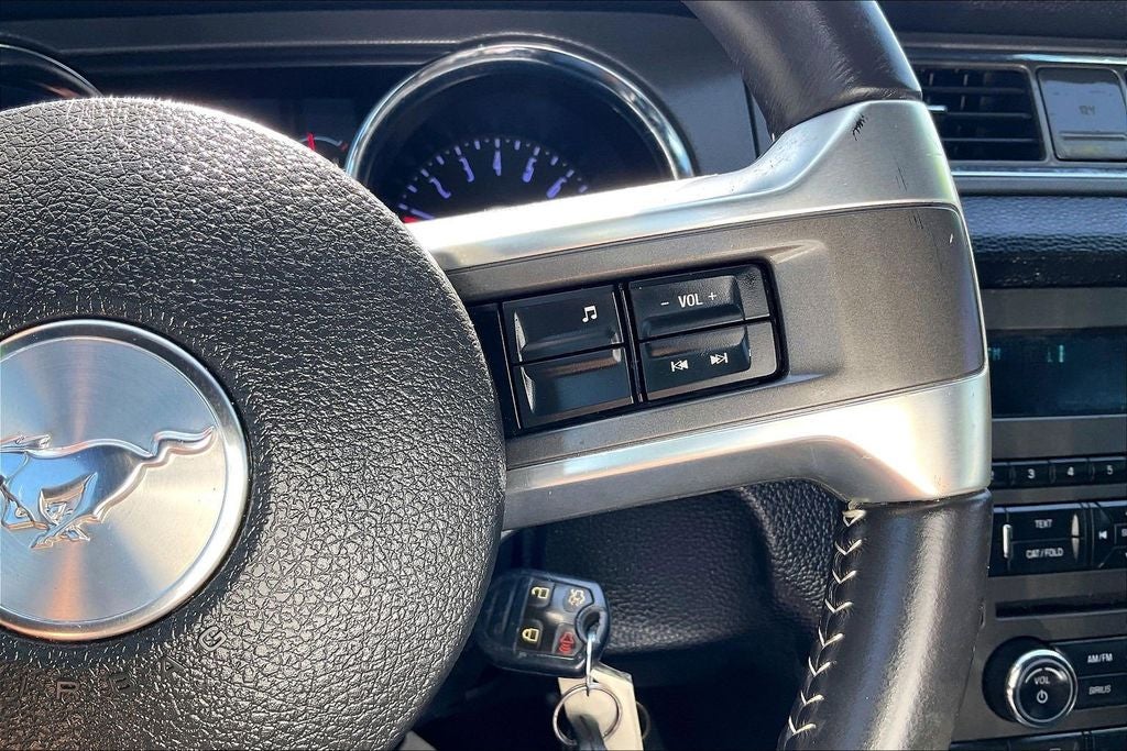 2014 Ford Mustang V6