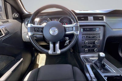 2014 Ford Mustang V6